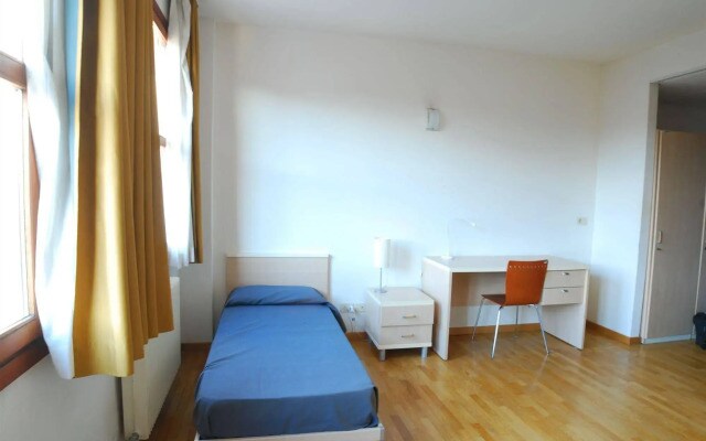 Sunny Terrace Hostel