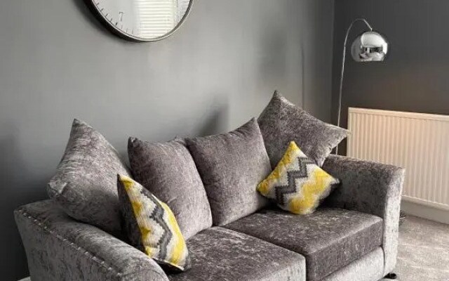 Bridge street apartment