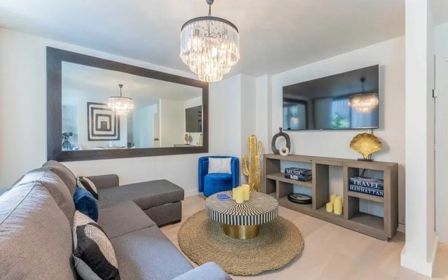 Cozy Apartment ac. Balcony - 1br/4p - Eiffel Tower