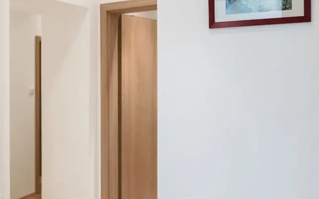 Apartment for 10 Guests Top Center of Prague