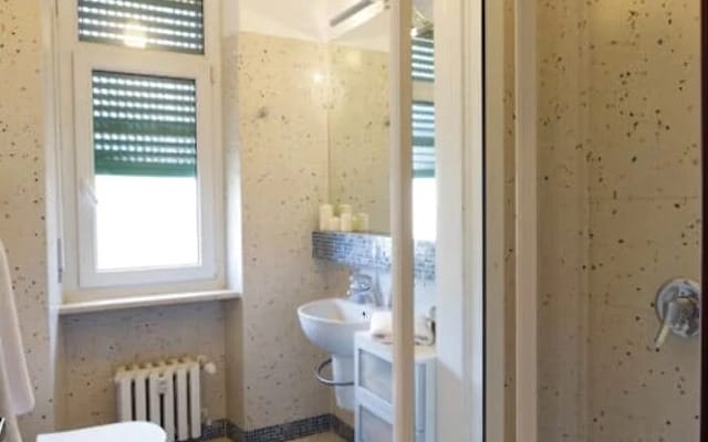 Modern & Elegant2 Bedroom Flat in Great Location
