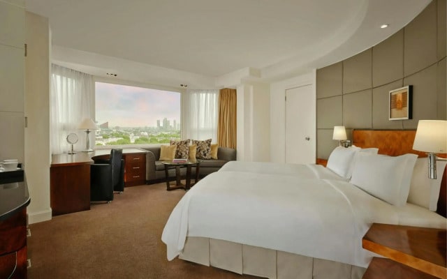 The Park Tower Knightsbridge, A Luxury Collection Hotel