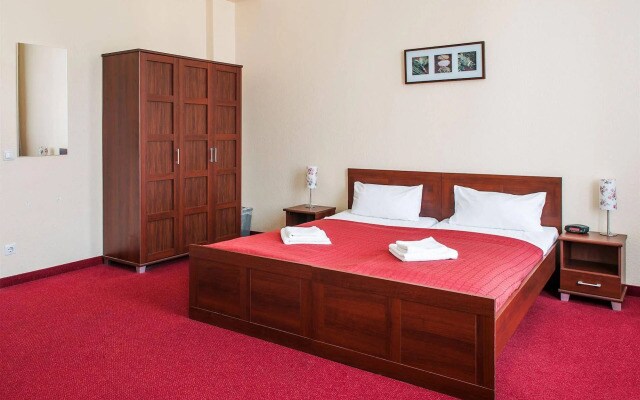 Mikon Eastgate Hotel