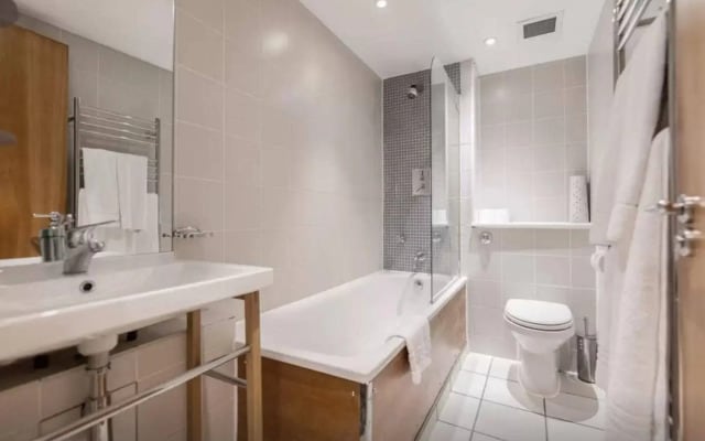 Princes Square Apartments
