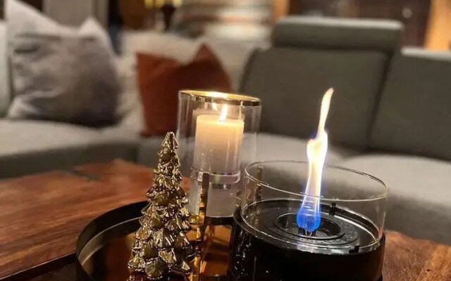 4 Bed Cabin -sleeps 7 - Northern Light Views