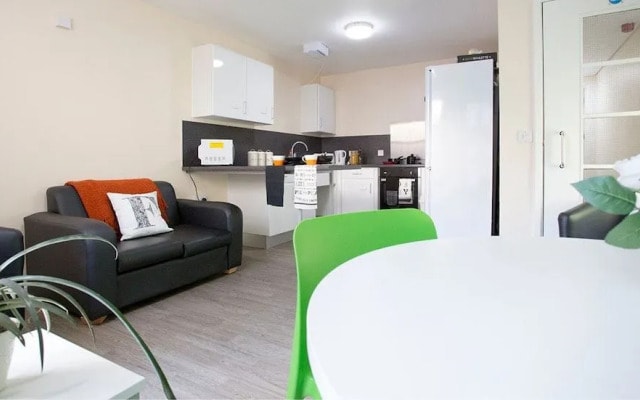 Agnes Jones House - Campus Residence
