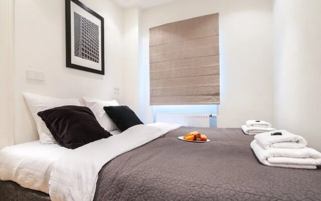 Vondelpark Apartment Suites