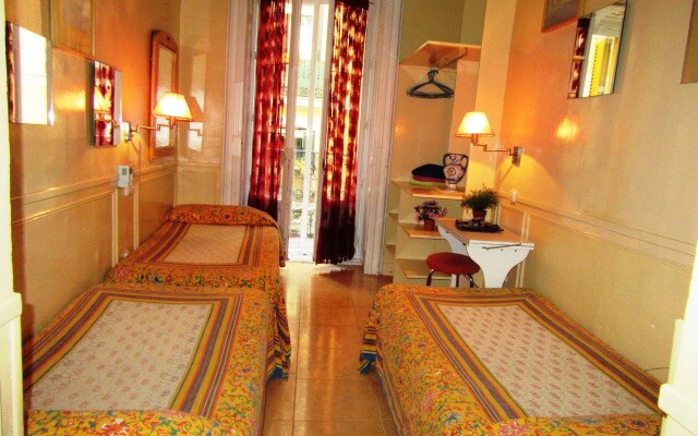 Hostal La Fontana