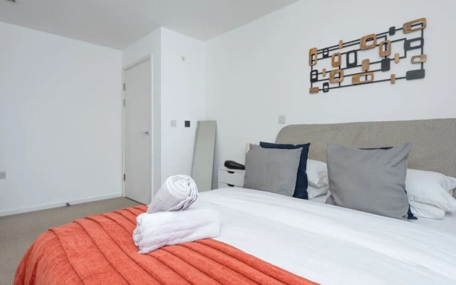 Clerkenwell Flat Near Old Street Pet Friendly