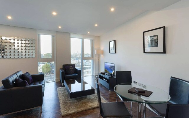 SACO Aldgate - Altitude