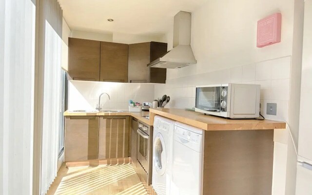 Roomspace Apartments -Watling Street