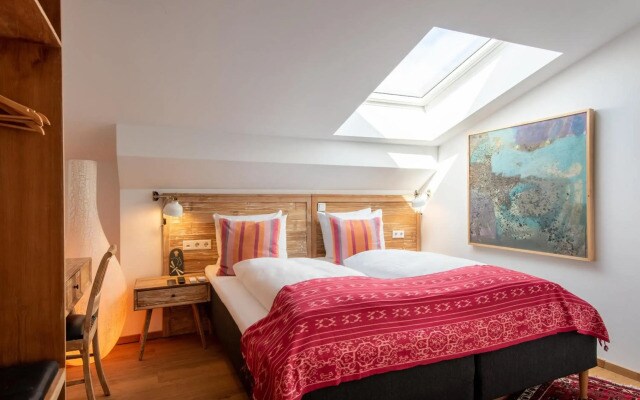 Lulu Guldsmeden Hotel