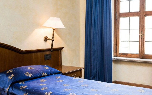 Hotel Columbus