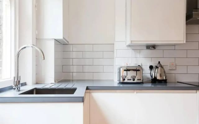 Covent Garden Apartments - Netflix and Nespresso