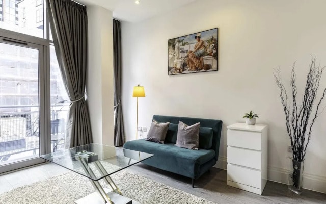 Beautiful One Bed Abode In East Putney