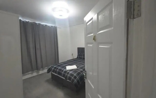 Justin Superb Luxury Stay