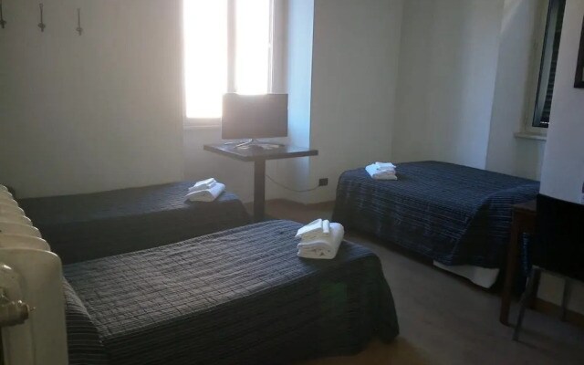 Marvi Hotel