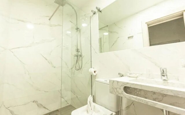 Hostal Atocha 28
