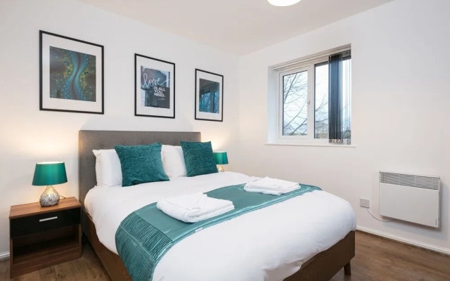Bluestone Apartments - Riverside
