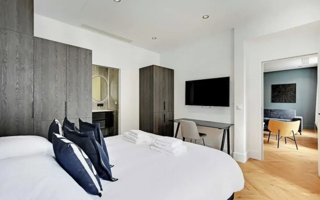 Stunning Apartment - 2br/6p - Madeleine