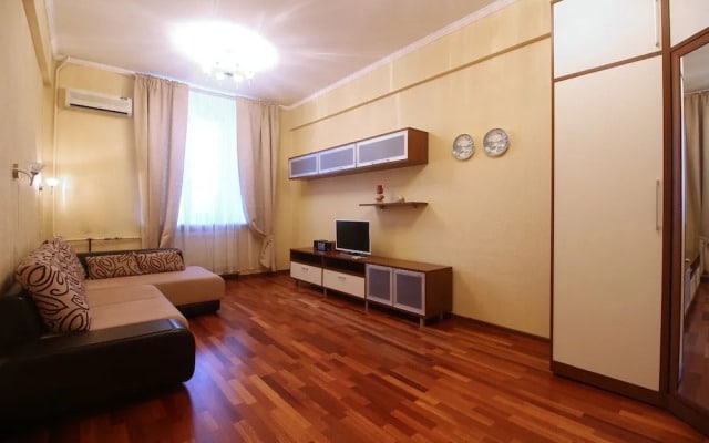 HRPremium Apartment Kievskaya