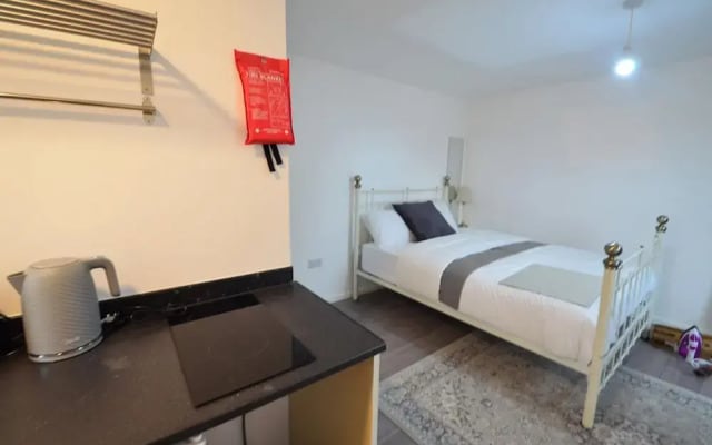 Hackney E5 - Perfect for Couples Getaway