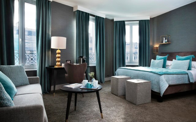 Hôtel Plaza Etoile