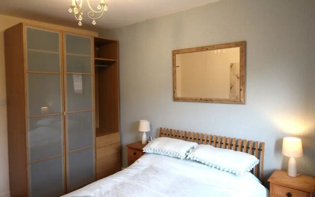Doncaster Central Apartment Sleeps 5 Very Quiet
