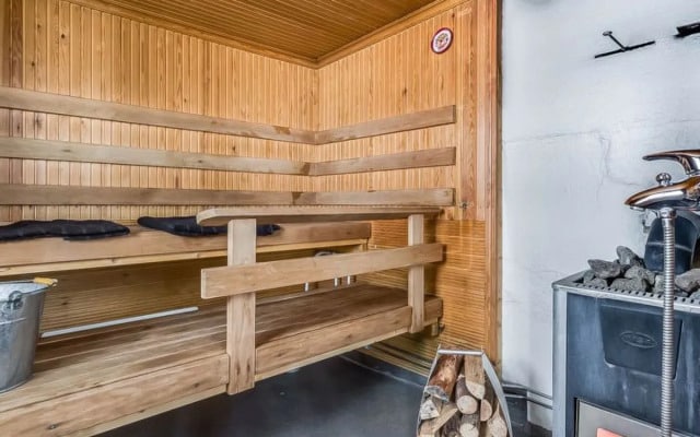 Holiday Home Peukaloinen