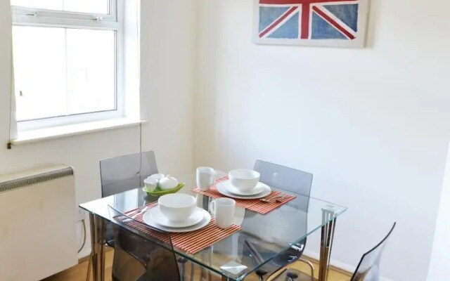Grange Road Halldis Apartment