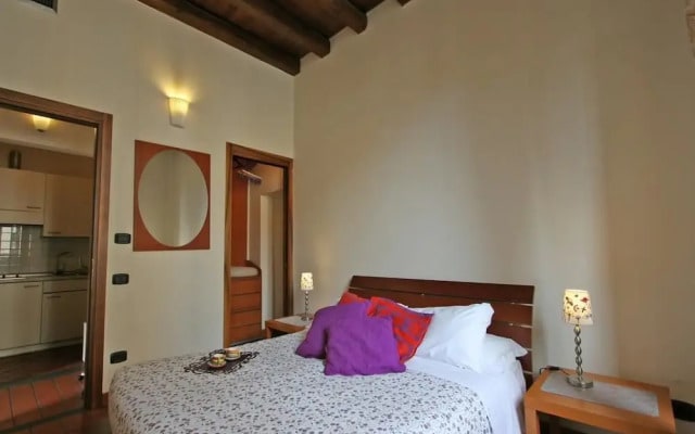 Navona House Apartments