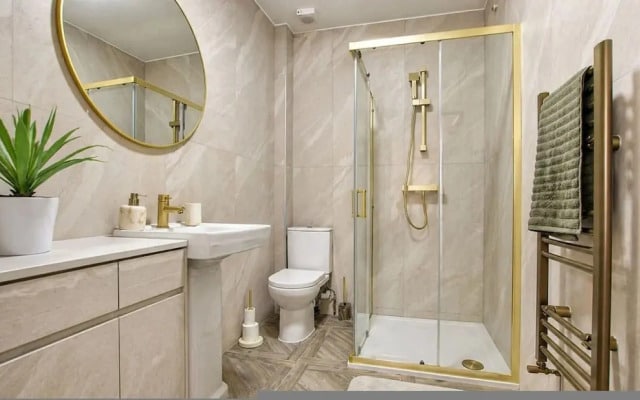 Wembley Garden Retreat 4BR Sleeps 7 Near Station
