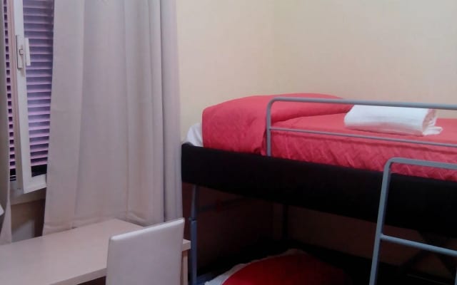 Hola Roma