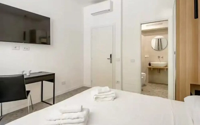 Roma private rooms Vatican City