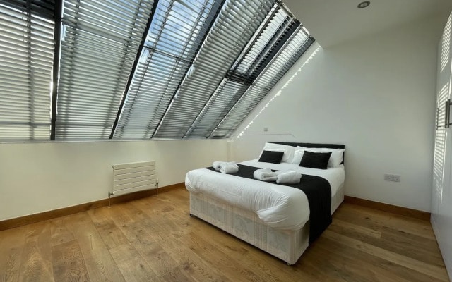 Luxurious Two Bedroom Penthouse