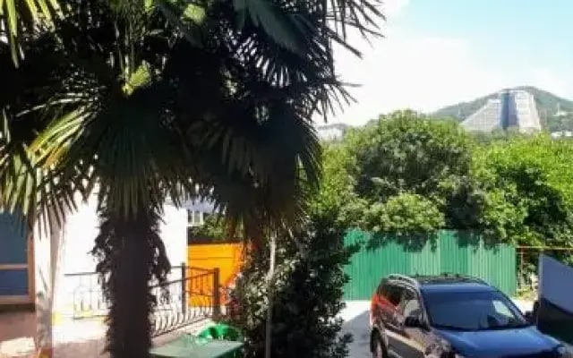 Guest house on Letnaya 2