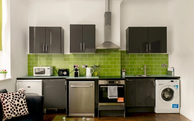 Edgware road modern 1-bedroom