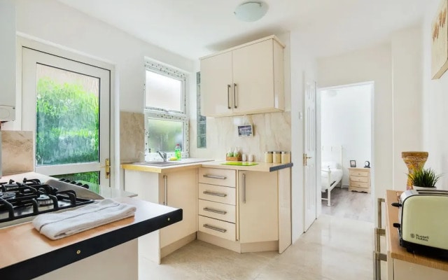 Liverpool Apartment Near City Centre