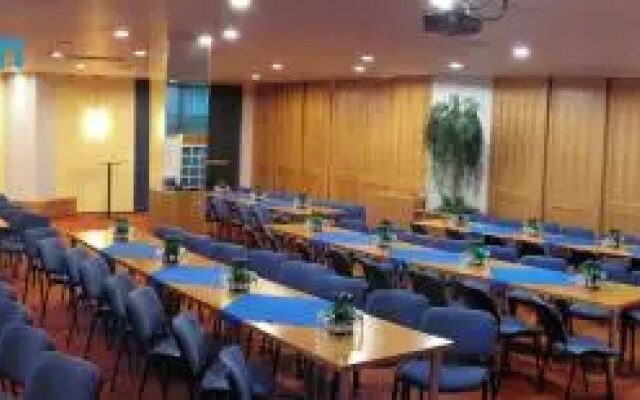 Hotel Tennis Club