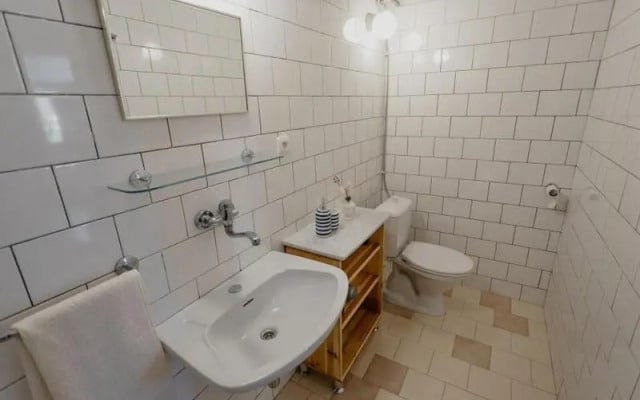 Apartmán 3, Suvorovova 158