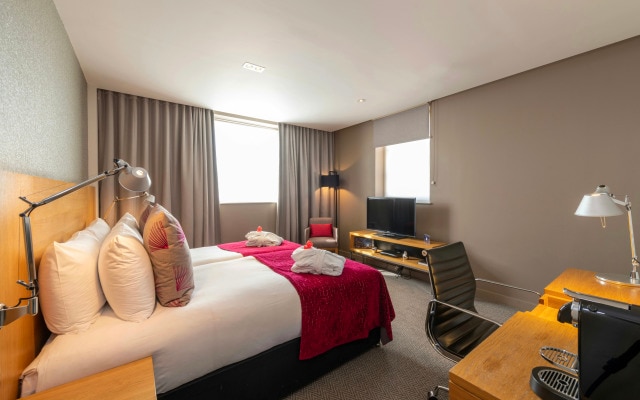 Apex Temple Court Hotel