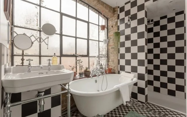 Stylish 2 Bedroom Flat in Southwark