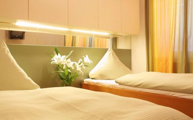 Hotel Solitaire