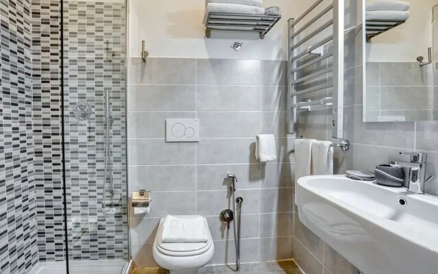 Rhome GuestHouse