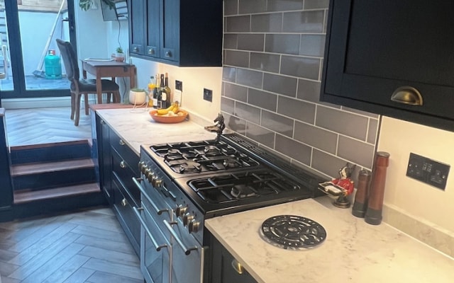 Spacious House in Guildford