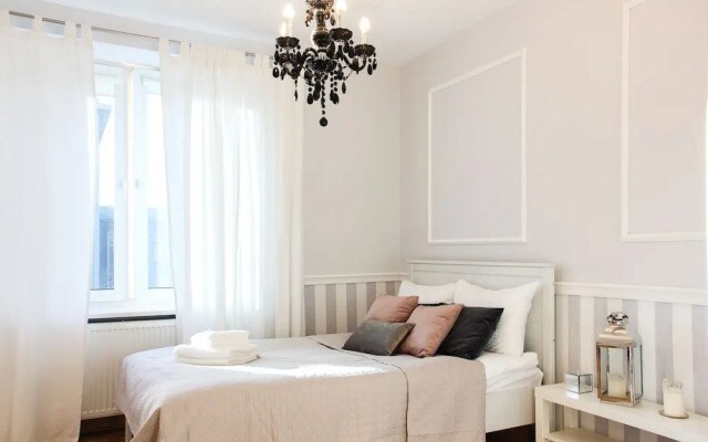 Piekna Downtown Apartment