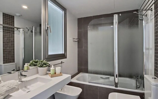 Carihuela Suites