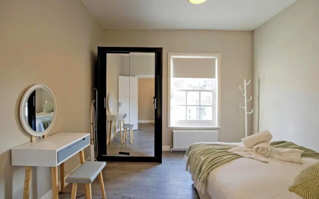 Imperial Barking Road Apartments