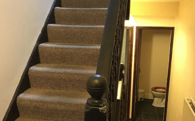 Rooms At103
