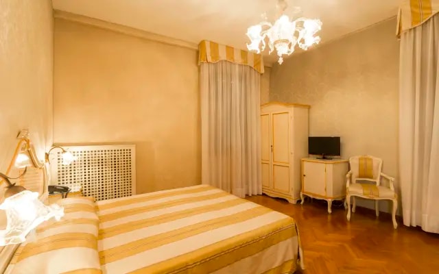 Palazzo Guardi
